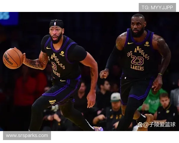 2018年湖人与掘金季前赛精彩对决回顾与分析